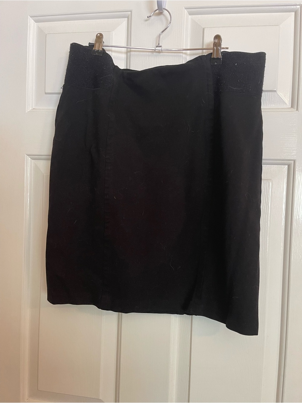 Roz & Ali Black Pencil Skirt